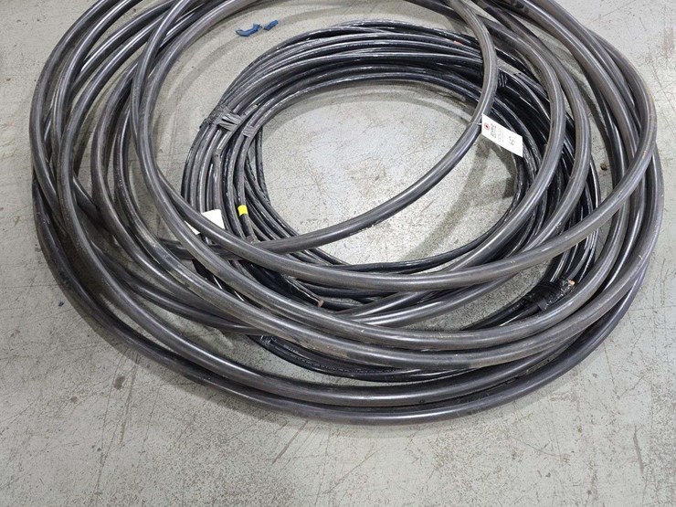 partial-rolls-of-large-4/0-wire,-heavy,-50ft-of-another-roll-copper-wire,-hd-image-1