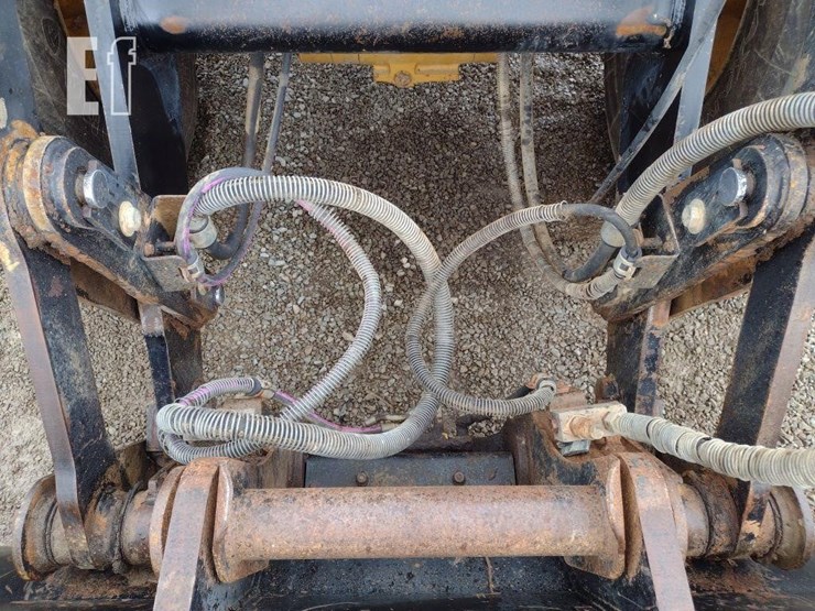 2003-caterpillar-it28g-image-26
