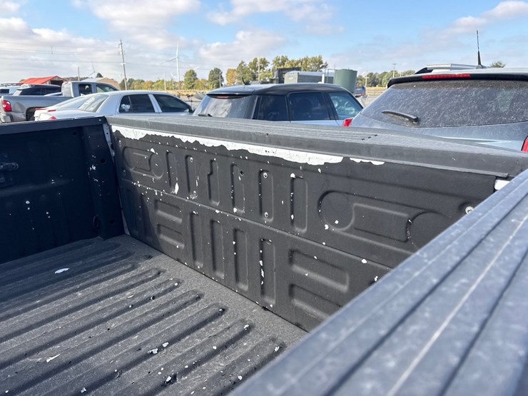 2015-ford-f150-image-13