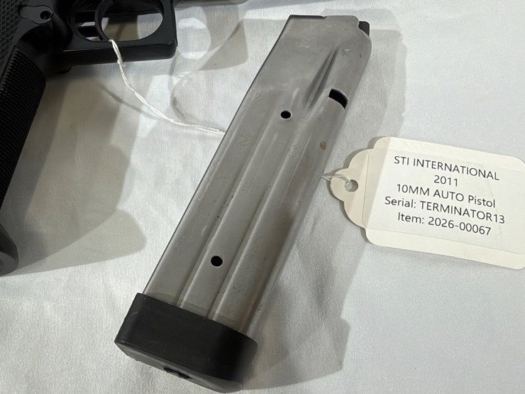#5-•-sti-international-2011-pistol-image-37