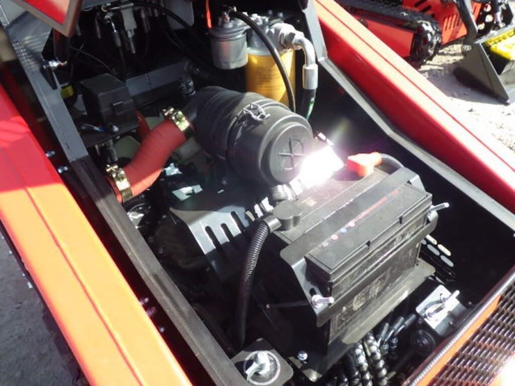 2026-sdlool-1050k-skid-steer-tracked-loader-image-9