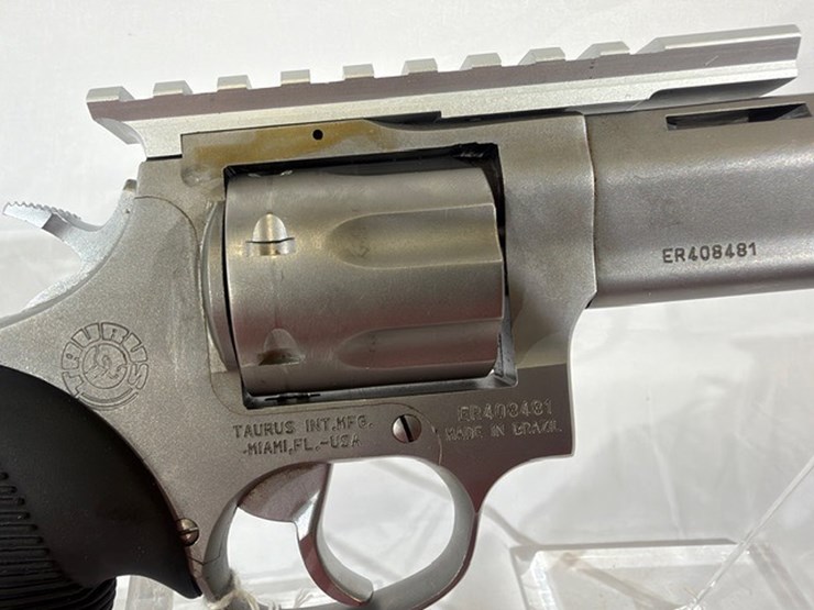 #20-•-taurus-tracker-revolver-image-25