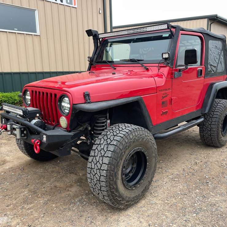 2000 JEEP WRANGLER SPORT