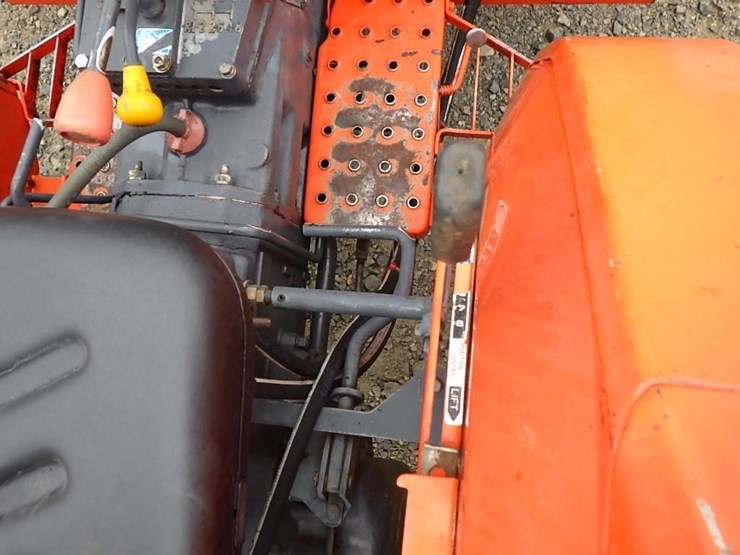 kubota-lb400-image-30