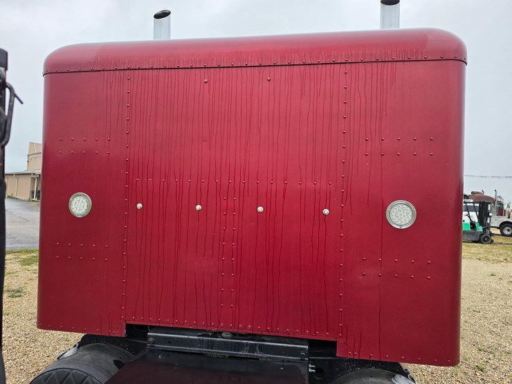 1996-peterbilt-379-image-87