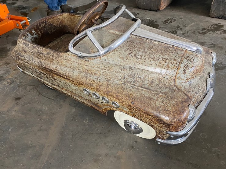 #7470-•-1950-pedal-car-made-by-murray-(arpin,-wi)-image-3