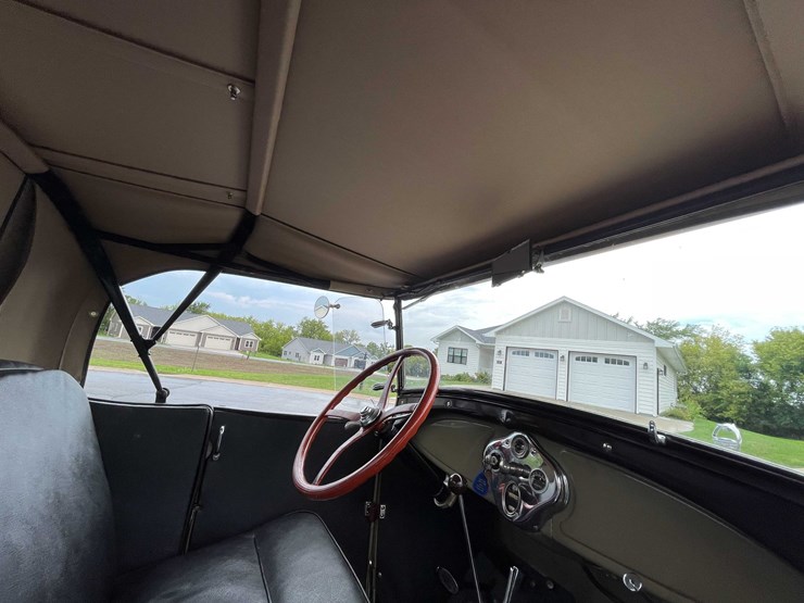 1928-ford-model-a-image-81