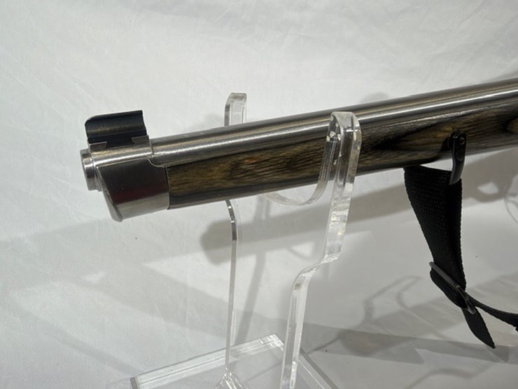 #8-•-ruger-10-22-rifle-image-4