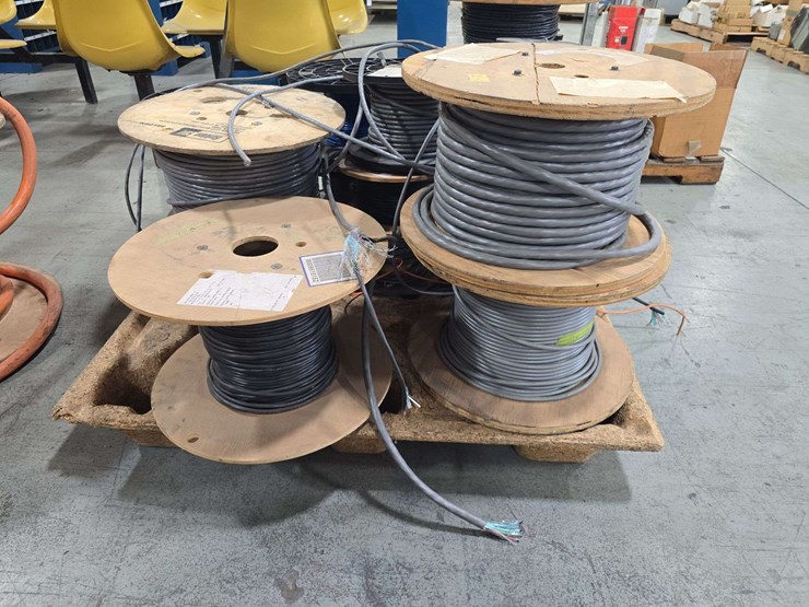 pallet-of-cable,-wire,-all-kinds-of-spools,-belden-cdt,-16-ga-strand,-24-awg,-20awg-image-3