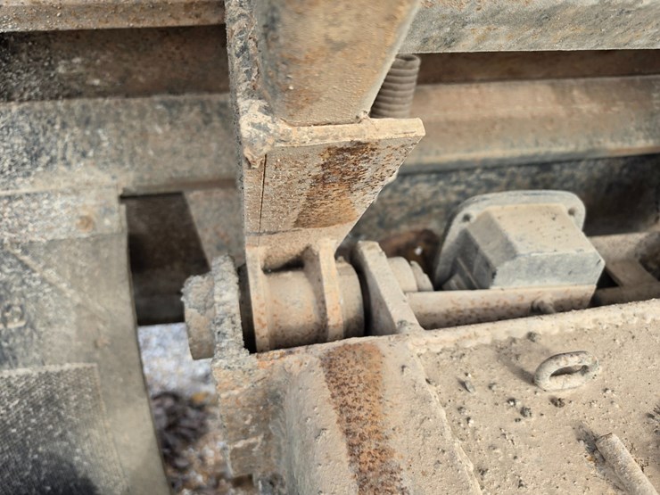 2007-freightliner-m2-106-image-32