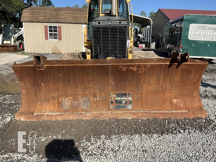 2005-deere-700h-lgp-image-11