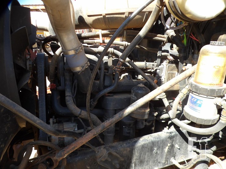 2003-mack-ch600-image-15