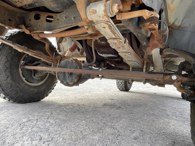 #1057-•-1986-chevrolet-ck10-(has-nm-title)-(on-site-in-las-cruces,-nm)-image-41