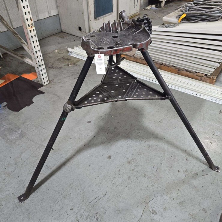 Rigid Tri-stand