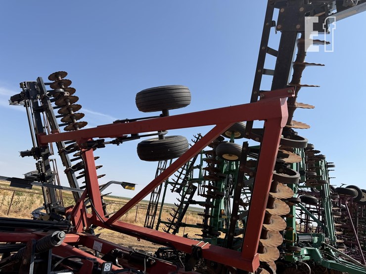 case-ih-true-tandem-330-turbo-image-10
