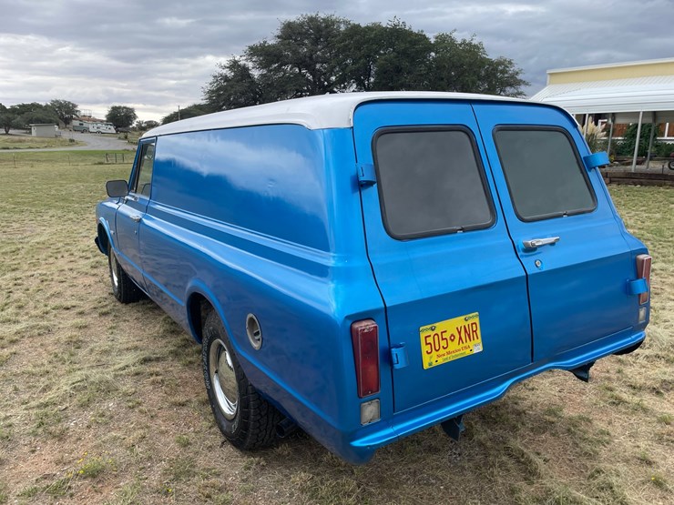 1967-chevrolet-c20-image-5
