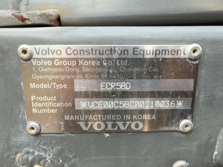 2013-volvo-ecr58d-image-34