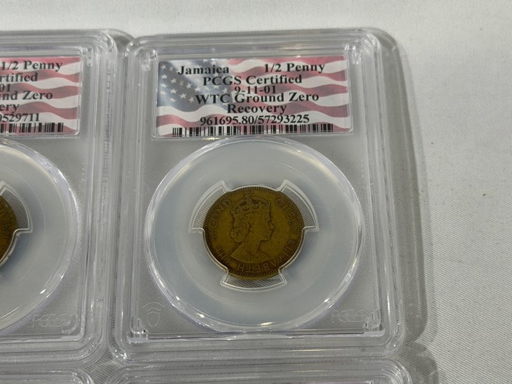 #40221-•-(4)-ground-zero-jamaican-1/2-pennies-graded-image-4
