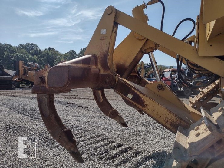 2004-caterpillar-d6r-xl-image-39