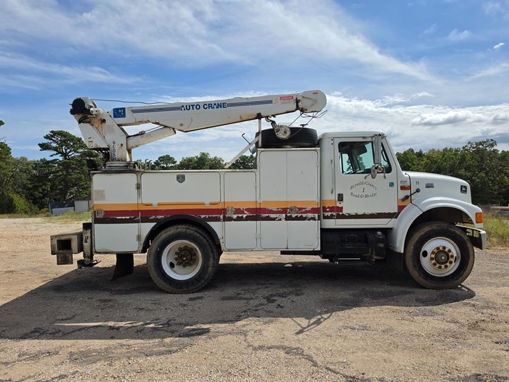 1996-international-4700-image-14