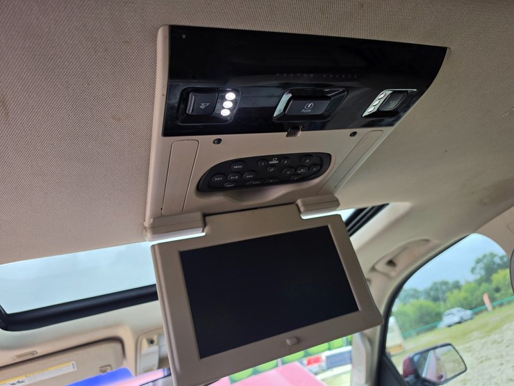 2015-gmc-yukon-image-60