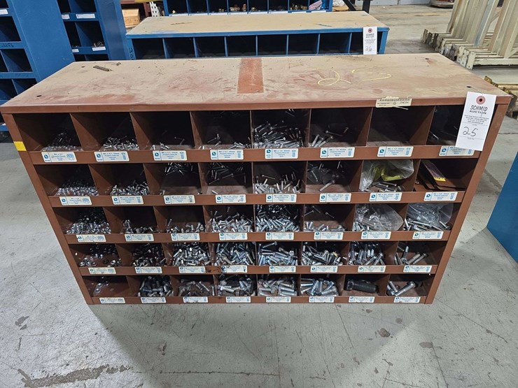 hd-5x-8-organizer-with-bolts,-nuts,-hardware,-cap-screws-image-2