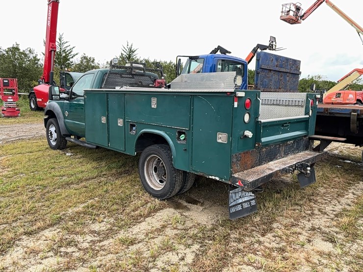 2011-ford-f450-image-4