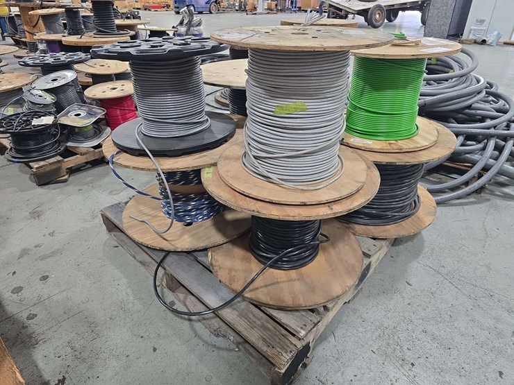 pallet-of-7-rolls-of-cable-ethernet,-18awg,-csa-lls-cable-wire,-and-misc-electrical-wire-image-2