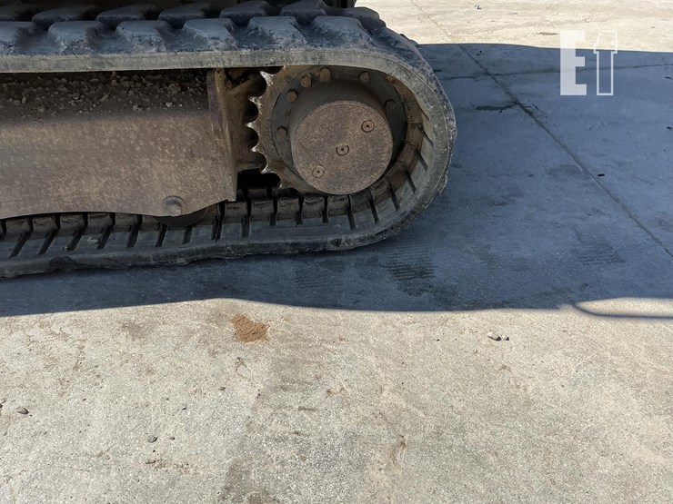 2018-bobcat-e32i-image-9