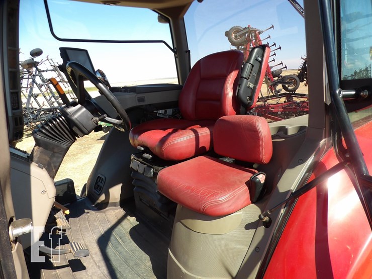 2014-case-ih-magnum-290-image-31
