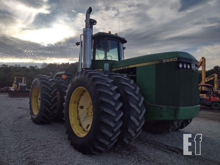 1982-john-deere-8850-image-37