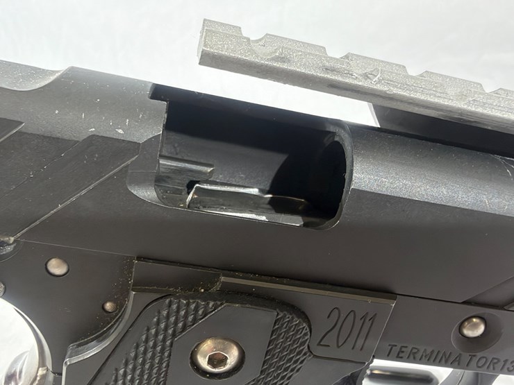 #5-•-sti-international-2011-pistol-image-35