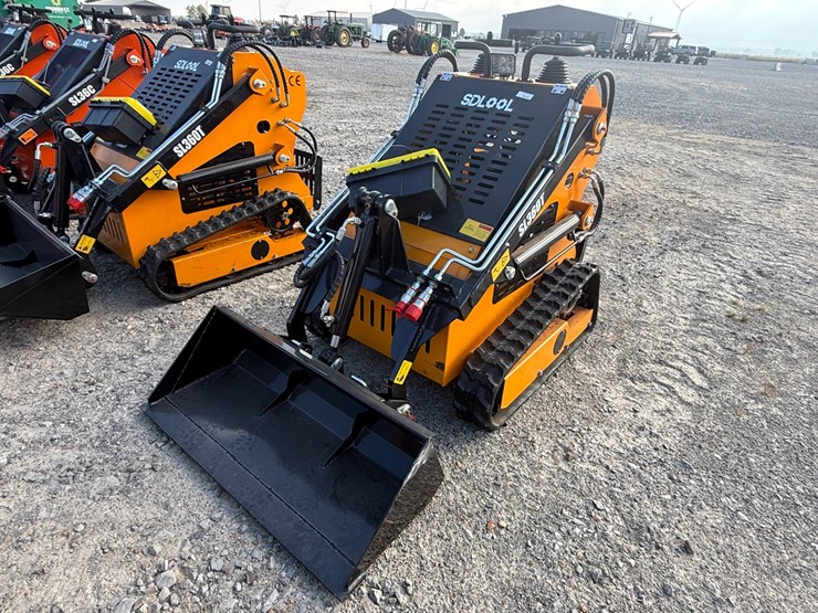 #82-•-sdlool-sl360t-stand-on-skid-steer-loader-360tj260826-inv#55115-image-1