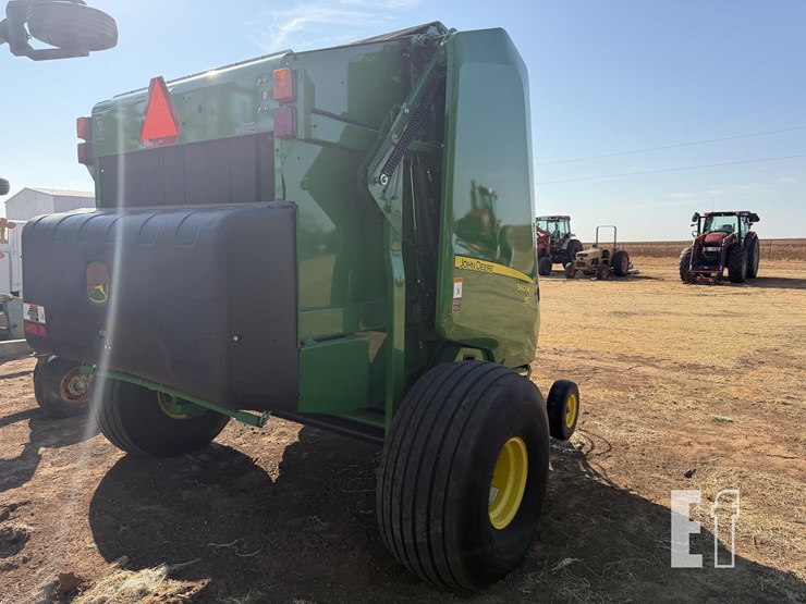 2019-john-deere-560m-image-6