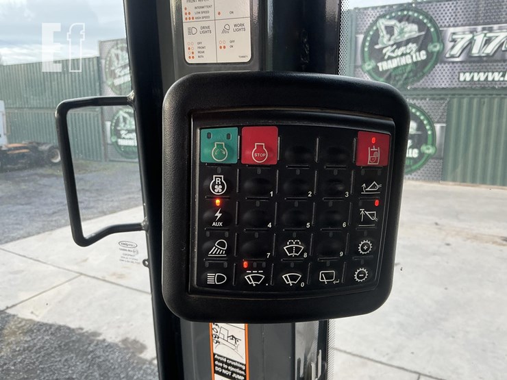2018-deere-655k-image-15