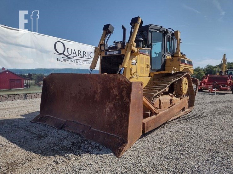 2004-caterpillar-d6r-xl-image-47
