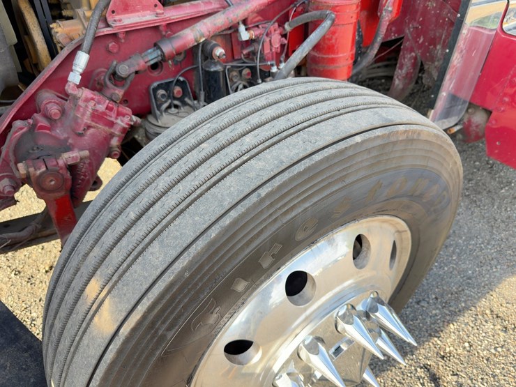 2002-kenworth-w900-image-10