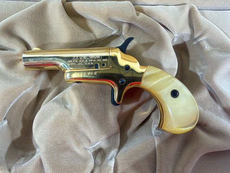 #23-•-set-of-colt-lady-derringer-pistols-image-11