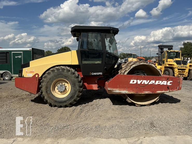 2012-dynapac-ca612pd-image-5