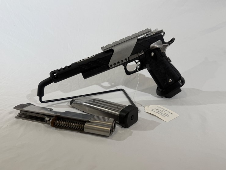 #5-•-sti-international-2011-pistol-image-1