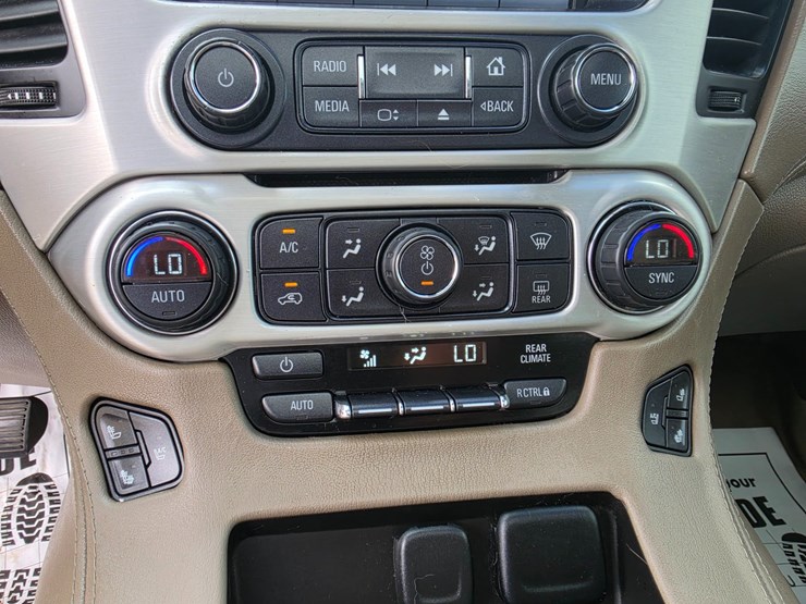 2015-gmc-yukon-image-43