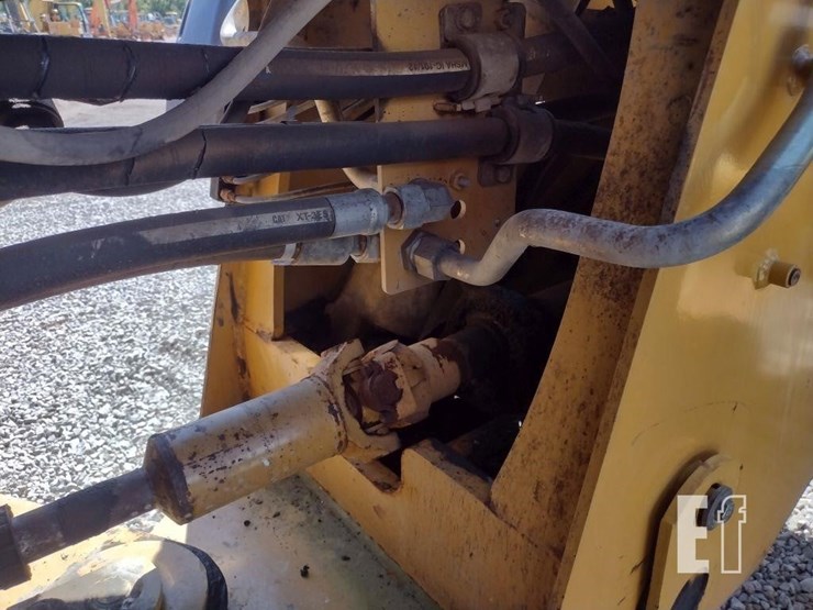 2006-caterpillar-930g-image-38