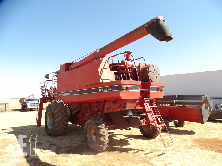 case-ih-1680-image-3
