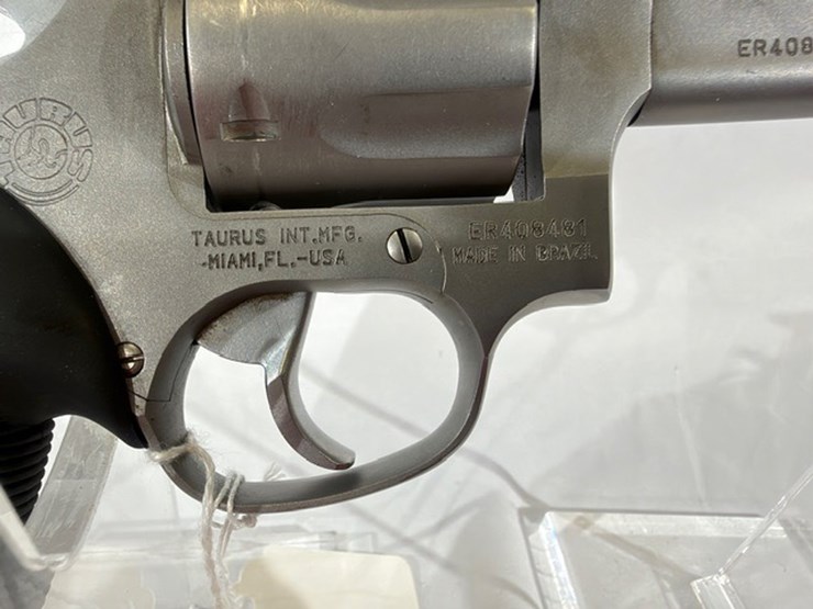 #20-•-taurus-tracker-revolver-image-26