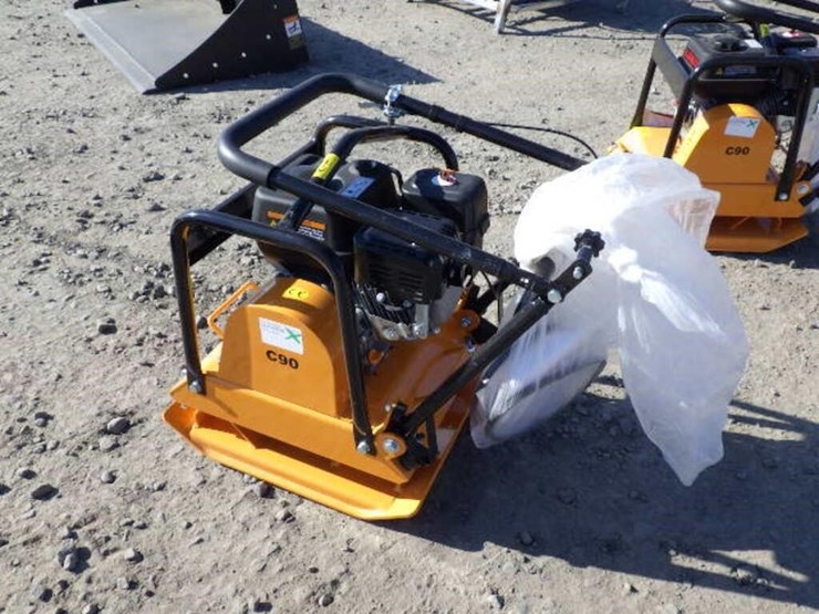 c90-plate-compactor-image-2