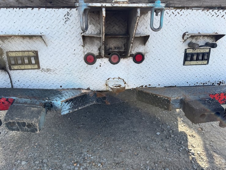 2013-international-durastar-4300-image-19
