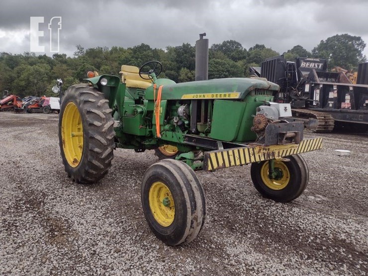 john-deere-2520-image-34