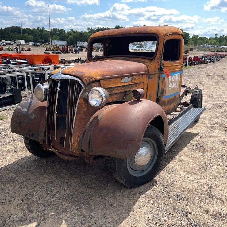 #9352 • 1937 Chevrolet Pickup Truck **Non-Runner** (Has MN Title) (Princeton, MN)