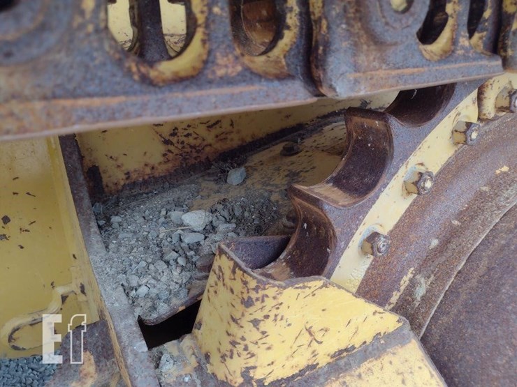 caterpillar-d1-image-14
