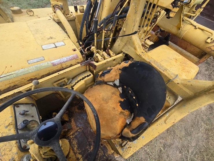 caterpillar-621-image-27